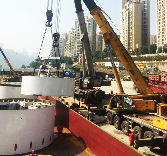 龙庙汽车吊租赁吊盾构机